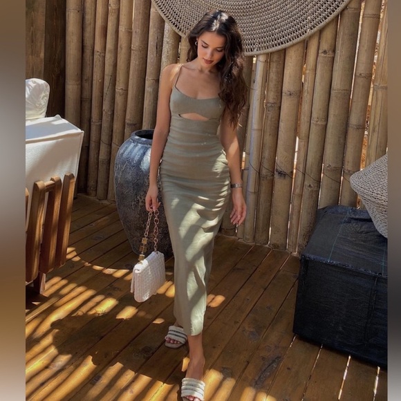 NWT Zara Cut Out Linen Blend Dress - Picture 7 of 13